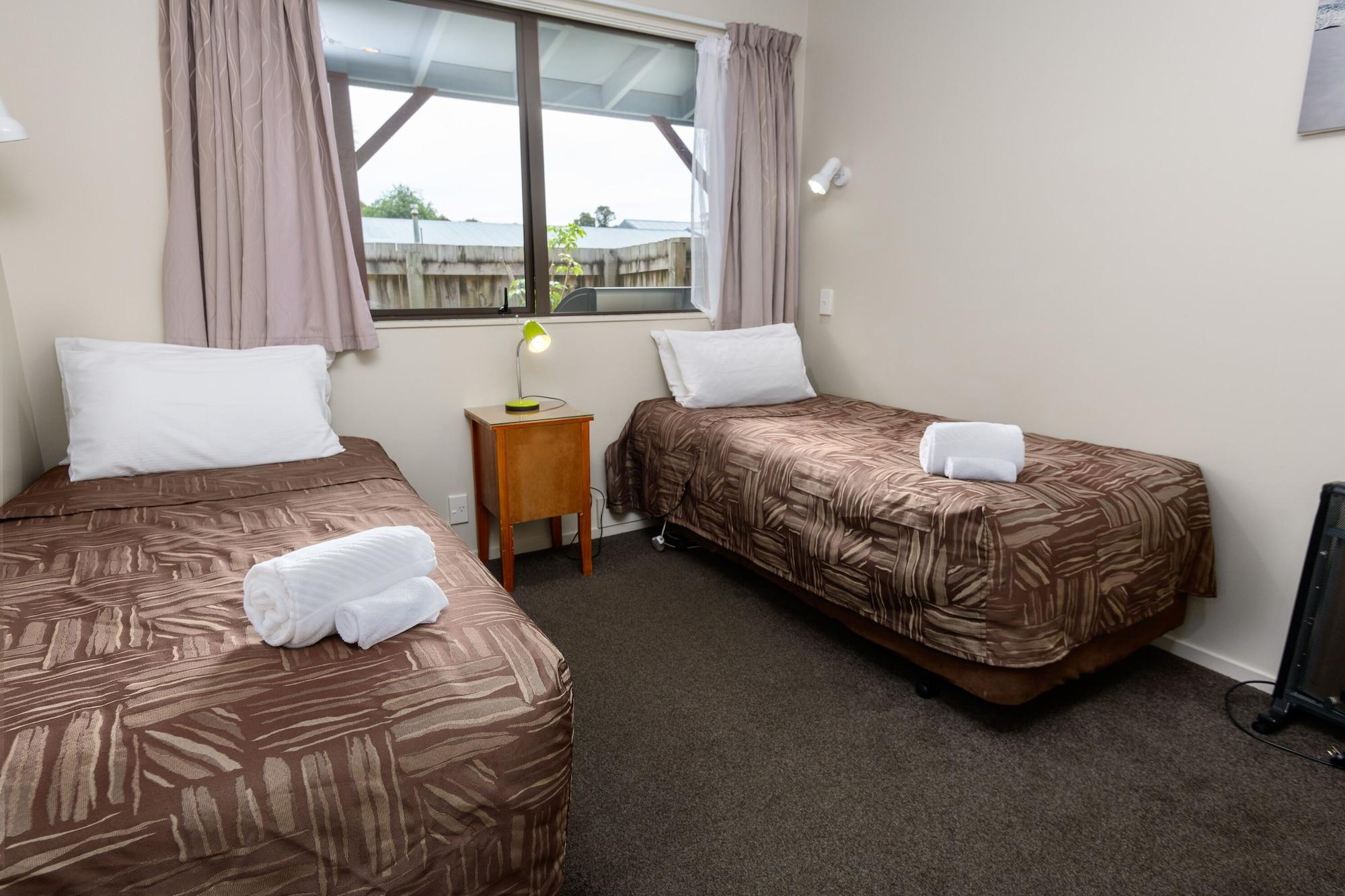 10คอทเทจ Motel ฟรานซ์โจเซฟ ภายนอก รูปภาพ