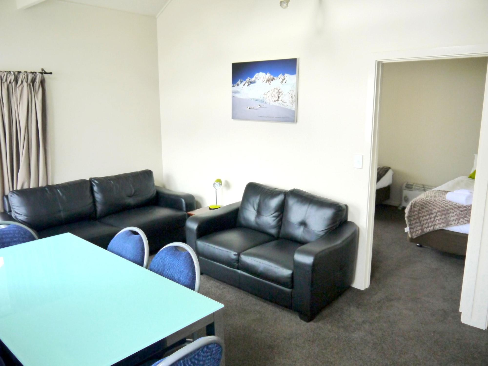 10คอทเทจ Motel ฟรานซ์โจเซฟ ภายนอก รูปภาพ